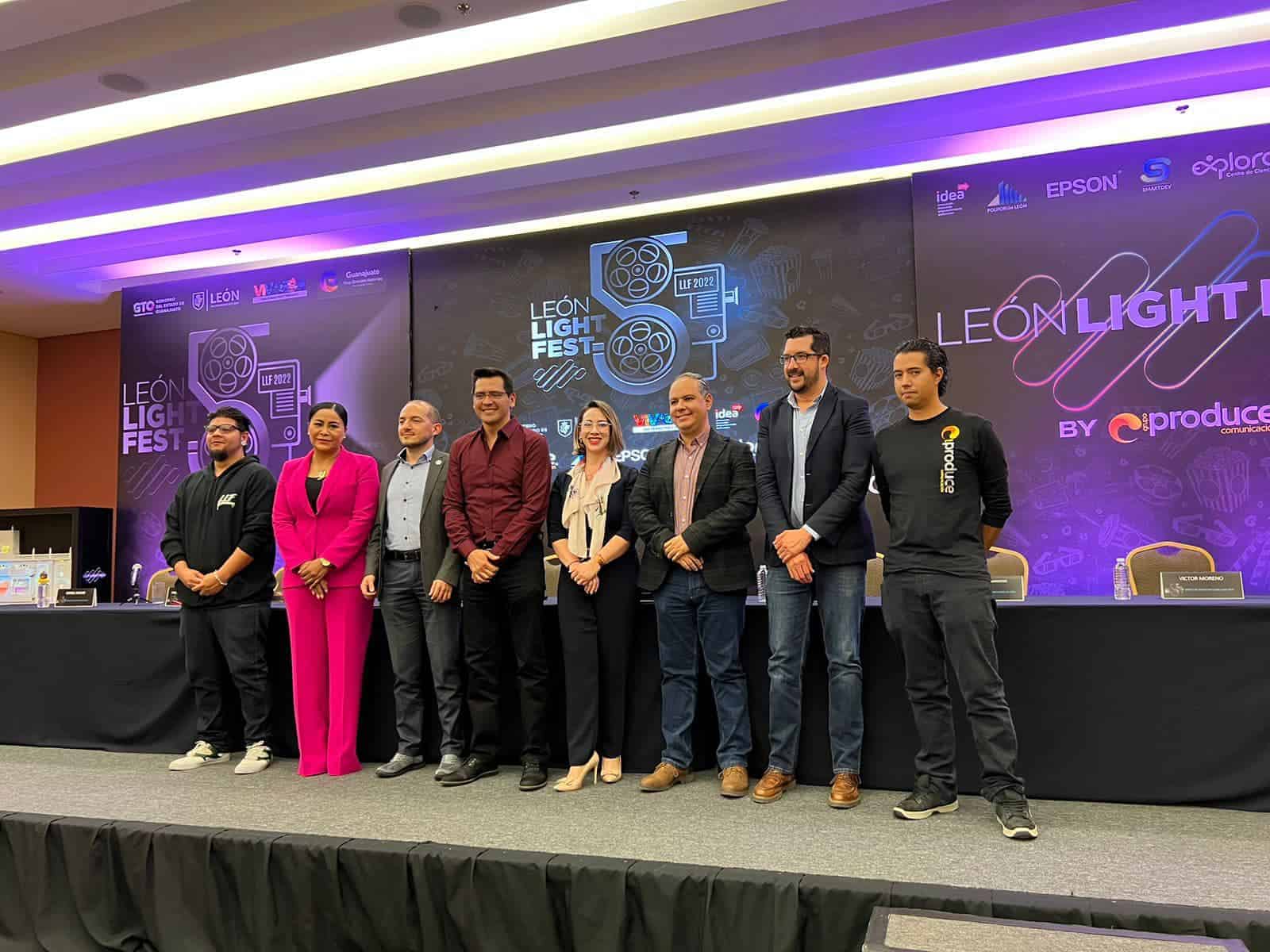 En rueda de prensa de presentó una edición más del León Light Fest, en el cual, universitarios ponen en práctica su talento con la creación de mapping.