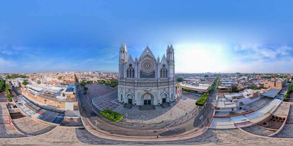 Vista en 360º del Expiatorio de León Guanajuato