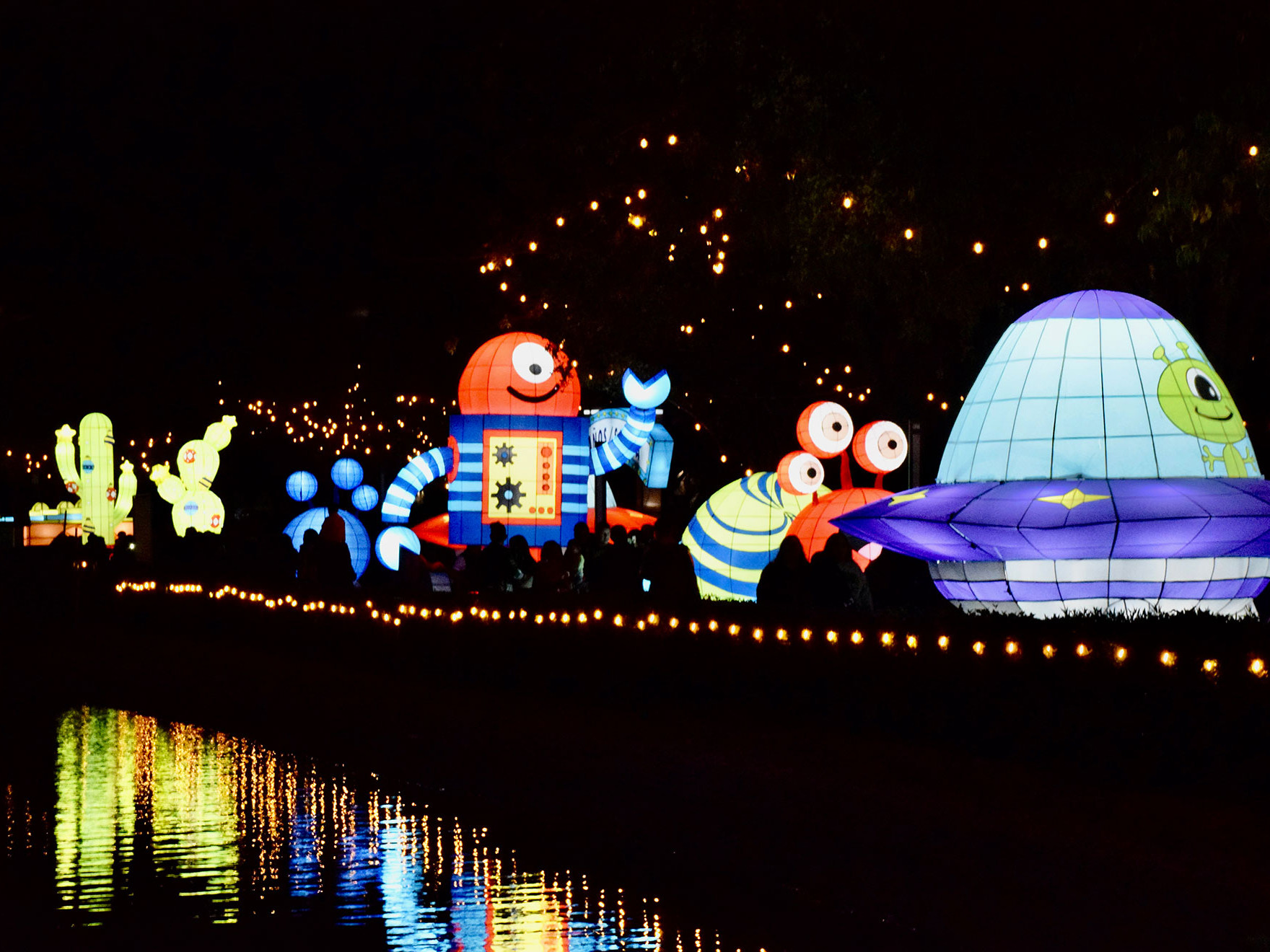 Luztopía: Navidad Espacial