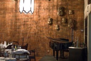 21105941 10155794527974497 8759724709591083190 n 300x200