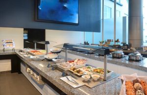 Centro Max 09 VITRALES 300x195