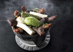 8 Molcajete 5 300x214