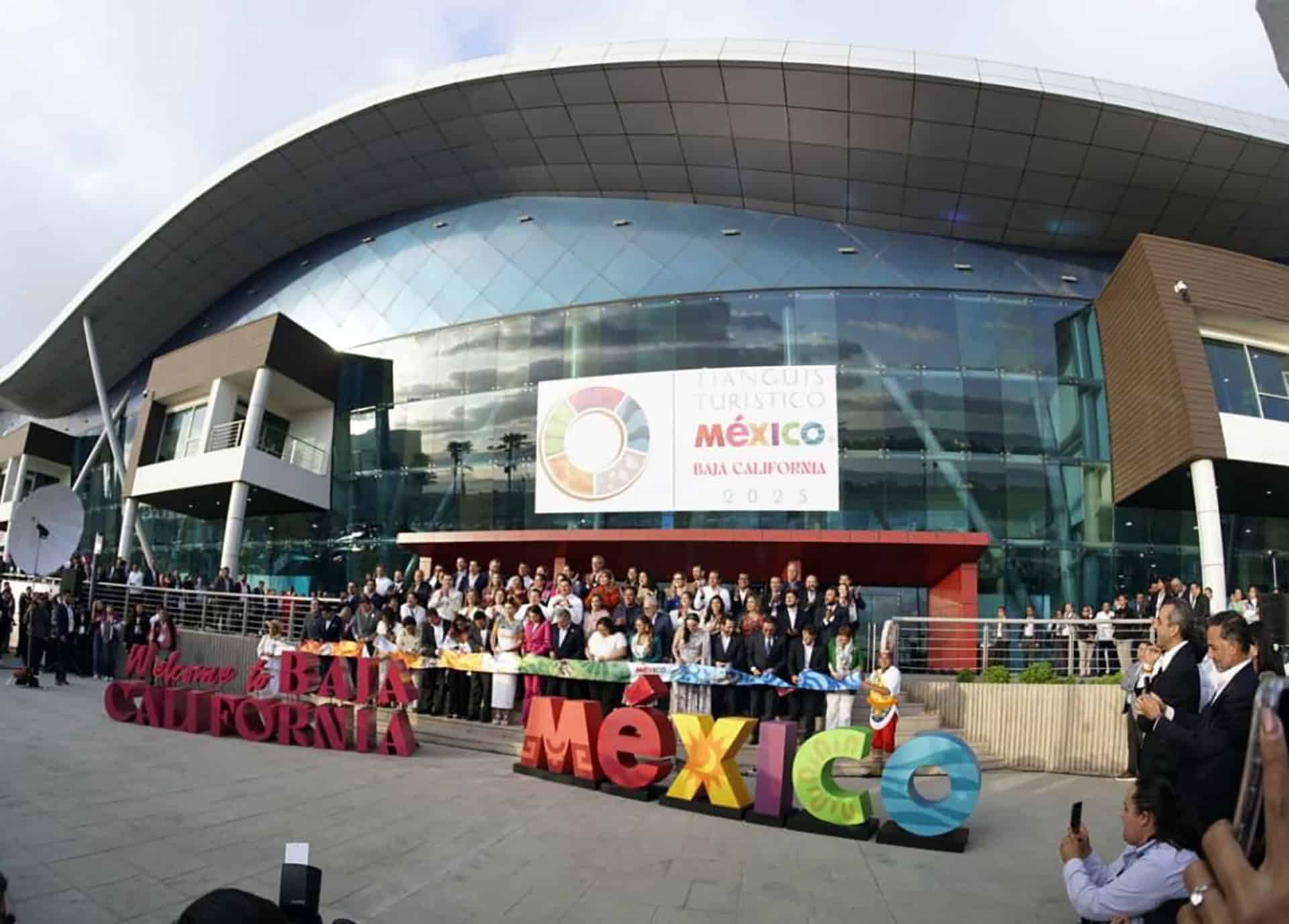 Feria Internacional de León en el Palacio de Congresos, evento cultural y de entretenimiento en Guanajuato, México.