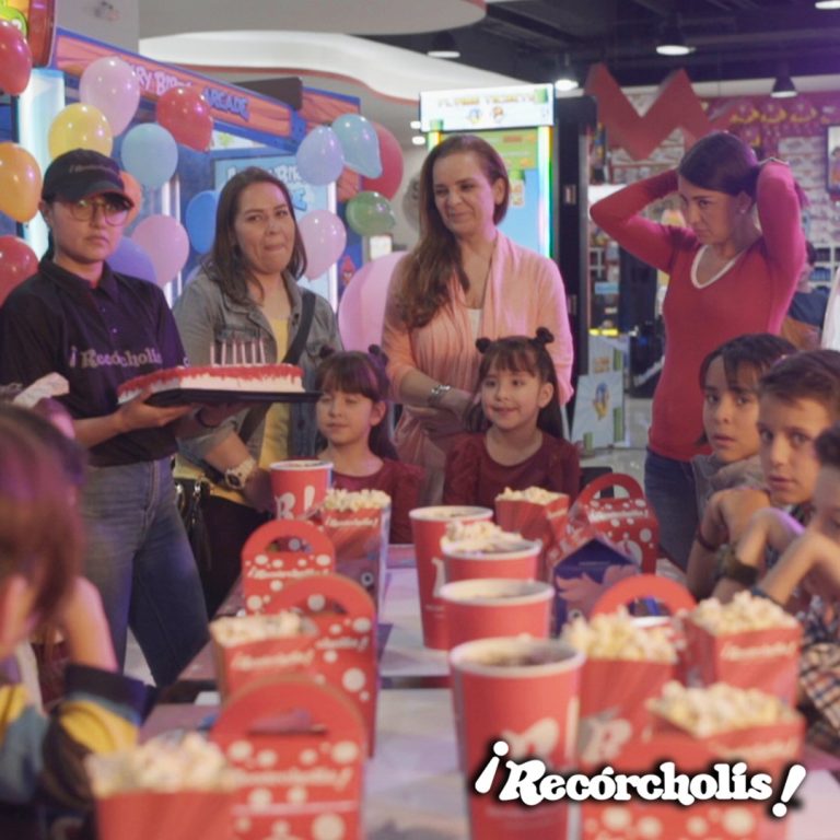 484319389 1101304468688758 2361511219544239427 n 768x768