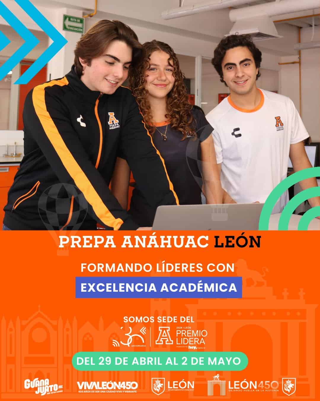 Estudiantes de la Prepa Anáhuac León celebrando su participación en Premio Lidera, promoviendo liderazgo y excelencia académi.