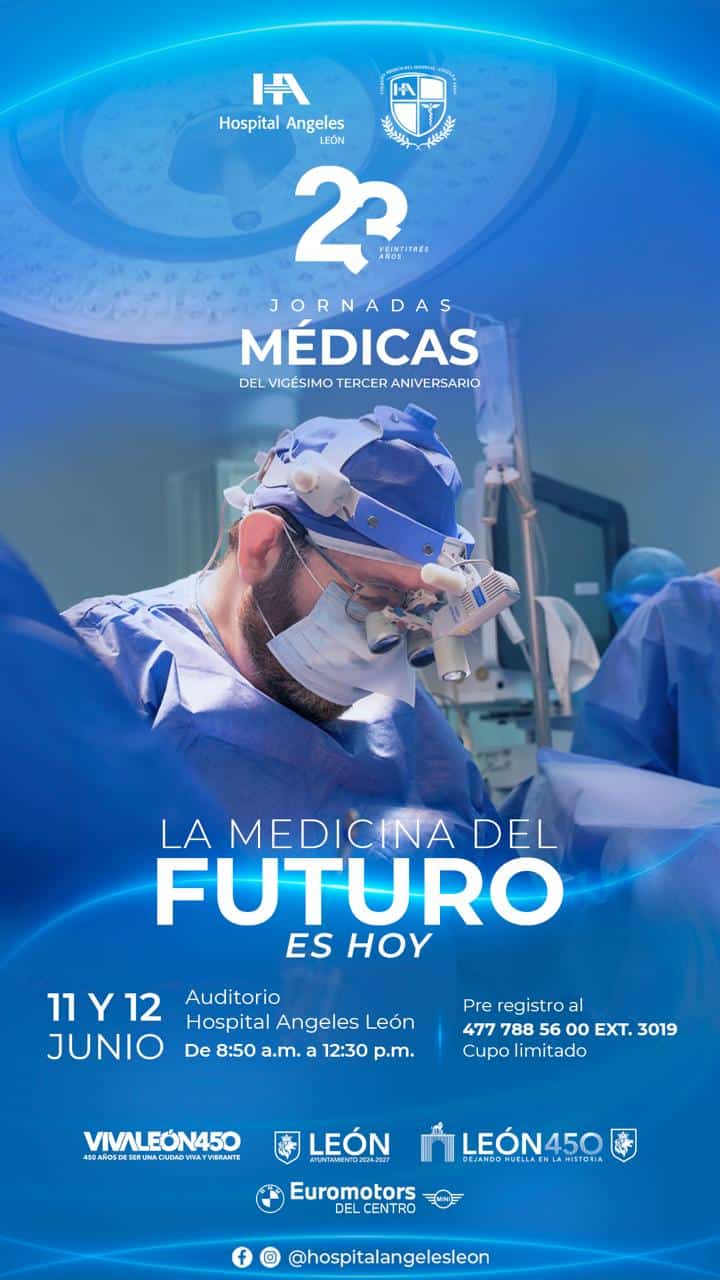 Cirujano realizando procedimiento cardiovascular en quirófano del Hospital Ángeles León.