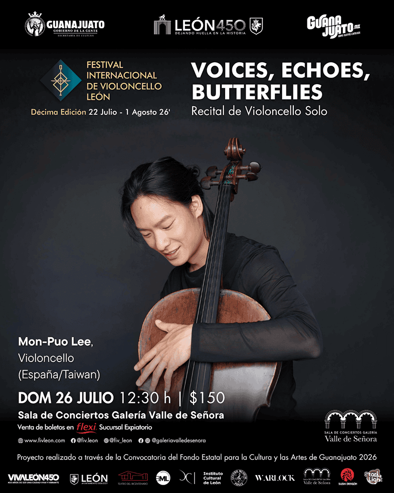 Joven violinista tocando violonchelo en concierto en León, Guanajuato, México, durante el Festival Internacional de Violoncé.