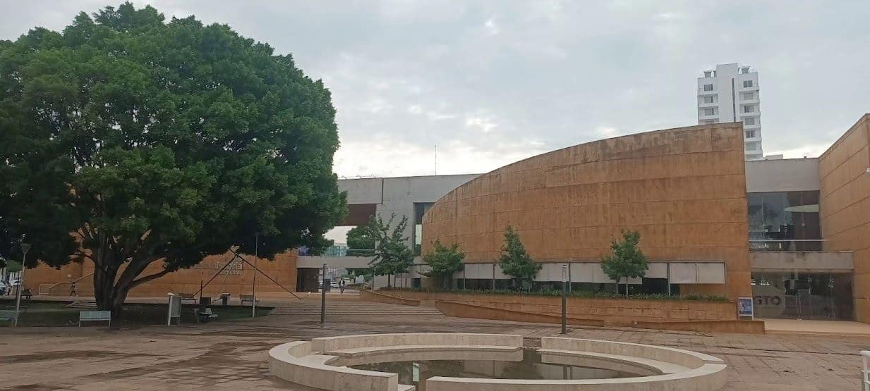 Material fotográfico del destino León para candidaturas