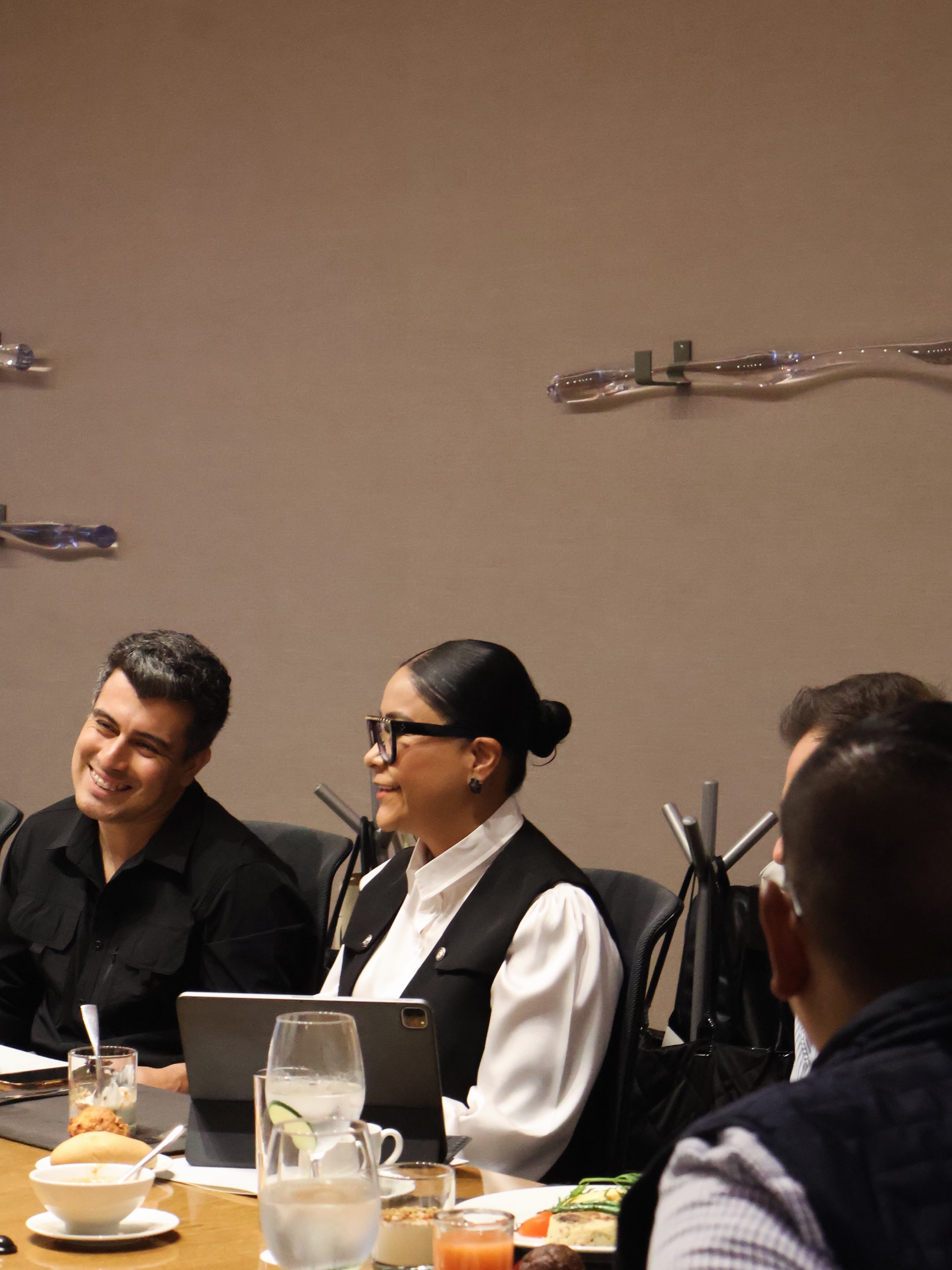 🤝 Sumamos esfuerzos para recibir grandes eventos en #León Participamos en la…